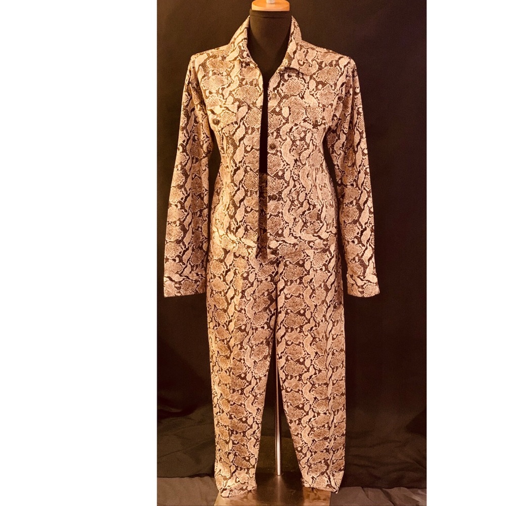 Erica Brooke Collection - Two piece set!